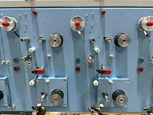 Dispositivo de alimentación de elastano